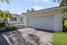 Picture of 2830 De Soto Blvd, Coral Gables, FL 33134