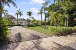 Picture of 2830 De Soto Blvd, Coral Gables, FL 33134