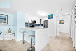Picture of 1155 Brickell Bay Dr # 2004, Miami, FL 33131