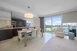 Picture of 19400 Turnberry Way # 1012, Aventura, FL 33180
