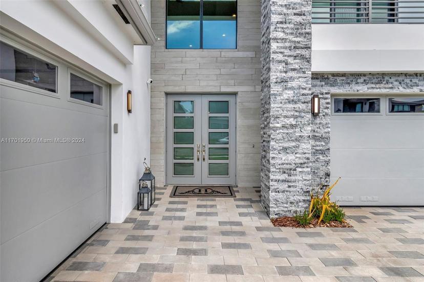 Picture of 17106 Rainbow Falls Trl, Boca Raton FL 33496