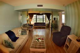 Picture of 6085 Balboa Cir # 402, Boca Raton, FL 33433