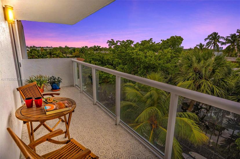 Picture of 10000 W Bay Harbor Dr # 401, Bay Harbor Islands FL 33154