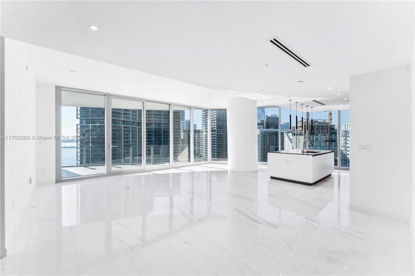 Picture of 300 Biscayne Blvd Way # 3507, Miami FL 33131
