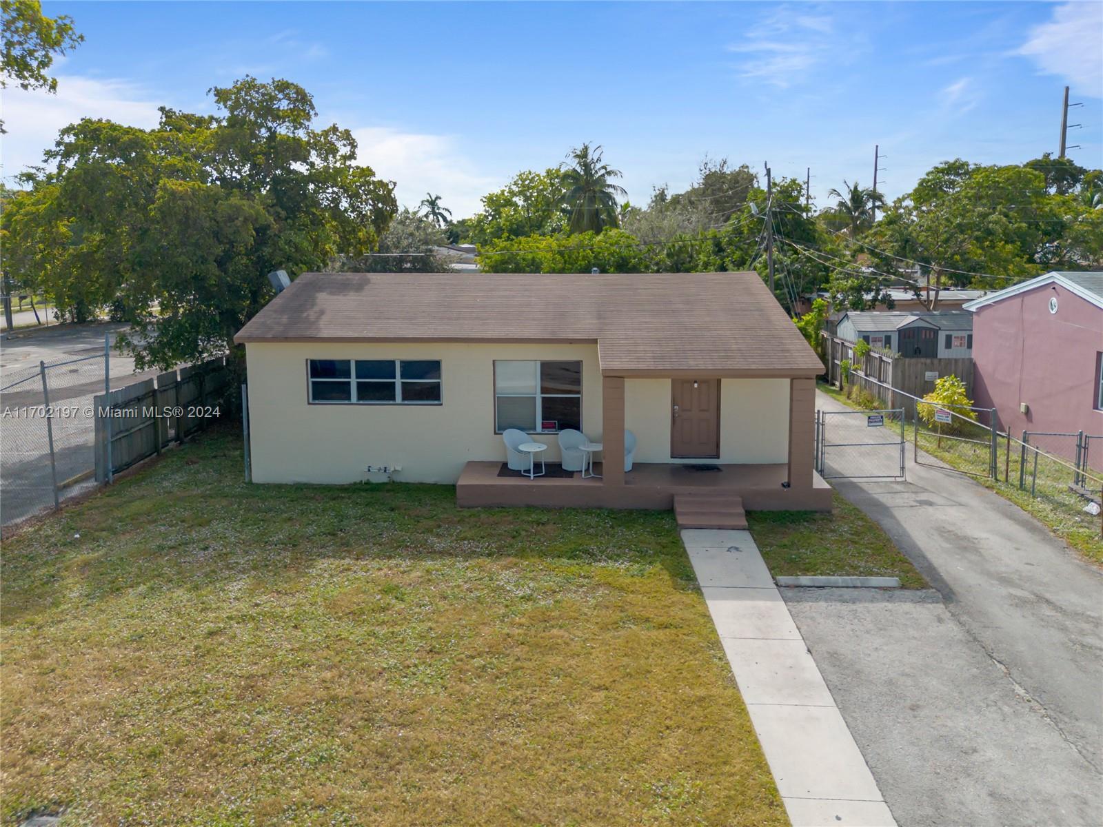 Picture of 806 NW 18Th St, Fort Lauderdale, FL 33311