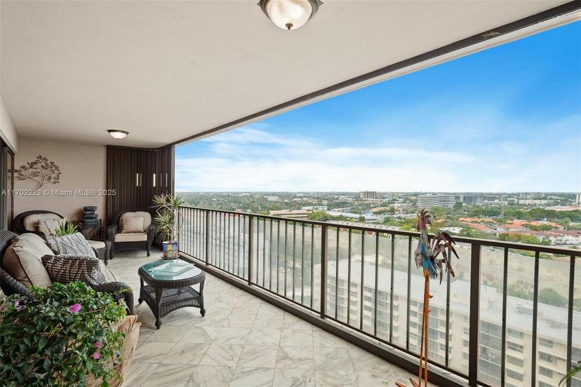 Picture of 1800 NE 114Th St # 1710, Miami FL 33181