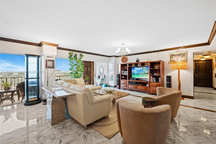 Picture of 1800 NE 114Th St # 1710, Miami FL 33181