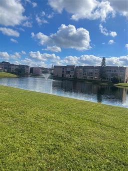 Picture of 9540 Sunrise Lakes Blvd # 107, Sunrise, FL 33322
