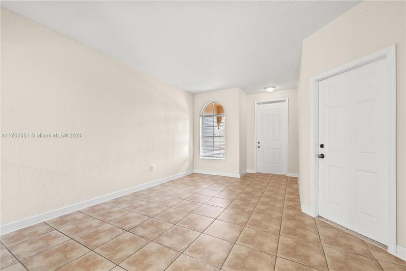 Picture of 2557 SE 14Th St, Homestead FL 33035