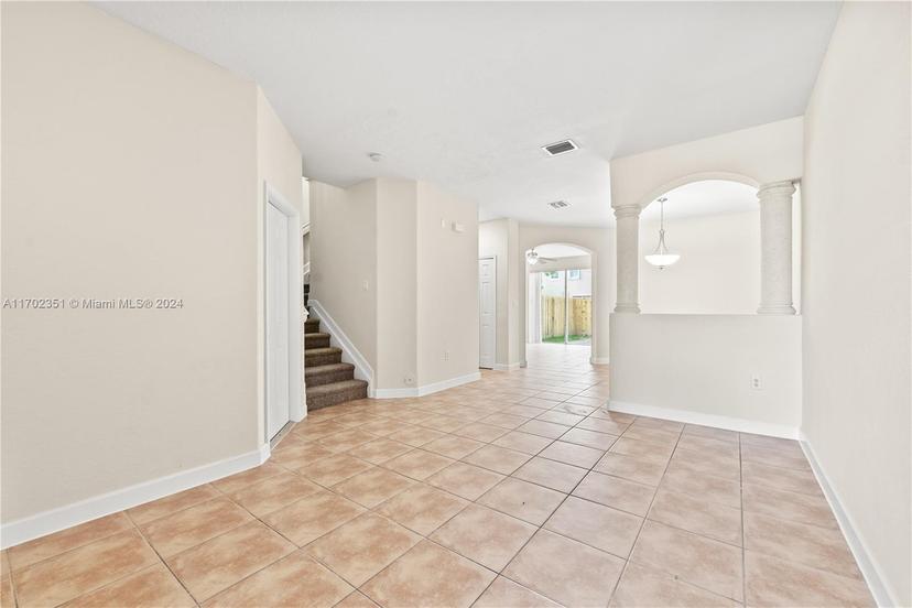 Picture of 2557 SE 14Th St, Homestead FL 33035