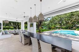Picture of 7272 SW 102Nd St, Pinecrest, FL 33156