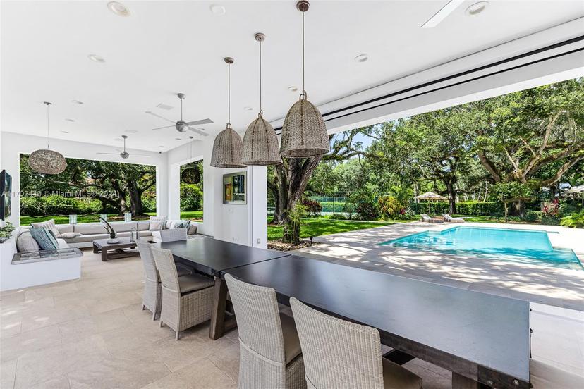 Picture of 7272 SW 102Nd St, Pinecrest FL 33156