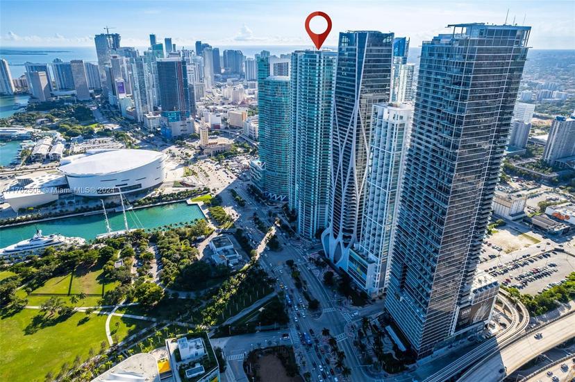 Picture of 900 Biscayne Blvd # 5208, Miami FL 33132