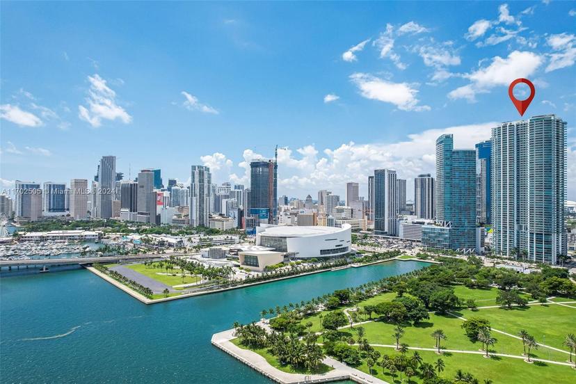 Picture of 900 Biscayne Blvd # 5208, Miami FL 33132