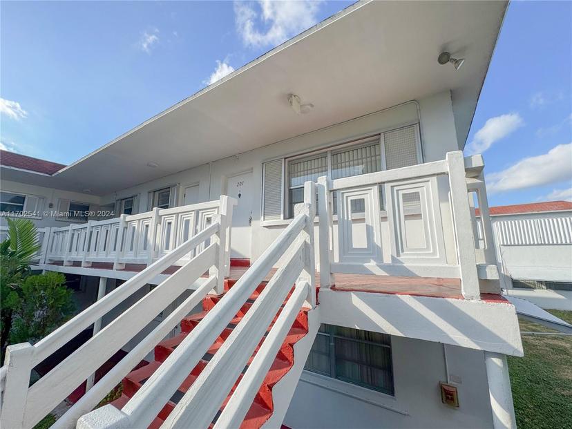 Picture of 1311 NW 43Rd Ave # 207, Lauderhill FL 33313