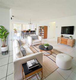 Picture of 1131 NW 85Th Way, Pembroke Pines, FL 33024