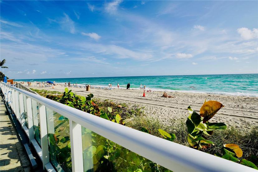 Picture of 19201 Collins Ave # 726, Sunny Isles Beach FL 33160