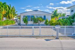 Picture of 181 Grassy Rd, Key Largo, FL 33037