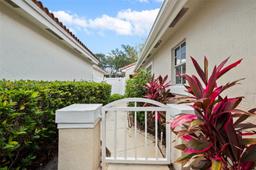 Picture of 955 Azure Lane, Weston, FL 33326