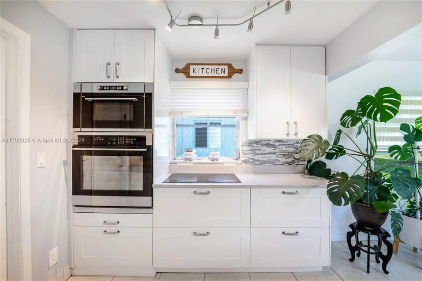 Picture of 1441 W Campanelli Dr, Plantation FL 33322