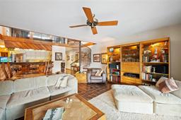 Picture of 8292 Dundee Ter # 8292, Miami Lakes, FL 33016