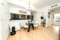 Picture of 31 SE 5Th St # 3817, Miami, FL 33131