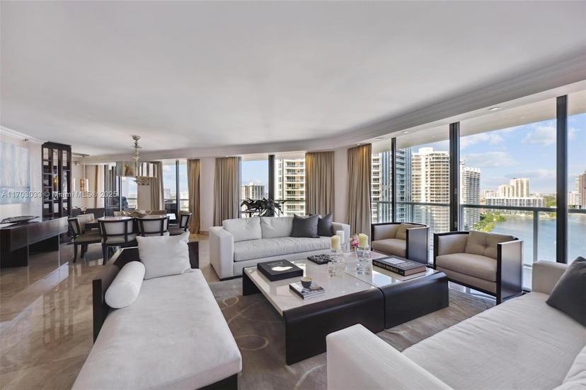 Picture of 4000 Island Blvd # 2106, Aventura FL 33160