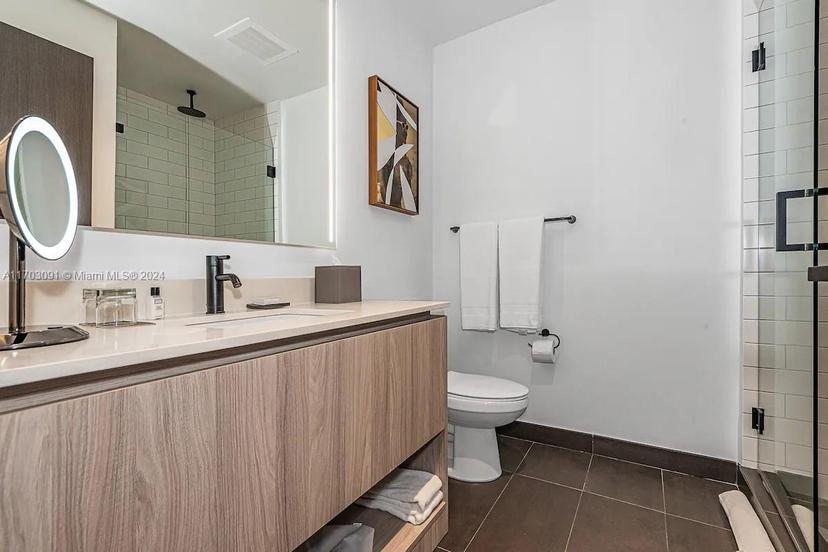 Picture of 398 NE 5Th St # 1412, Miami FL 33132