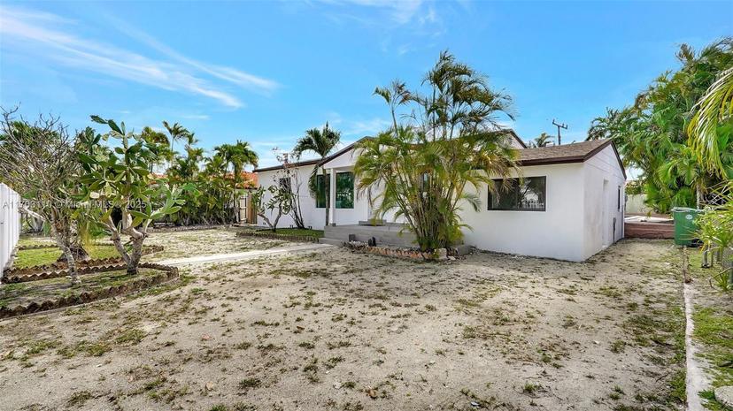 Picture of 270 W 57Th St, Hialeah FL 33012