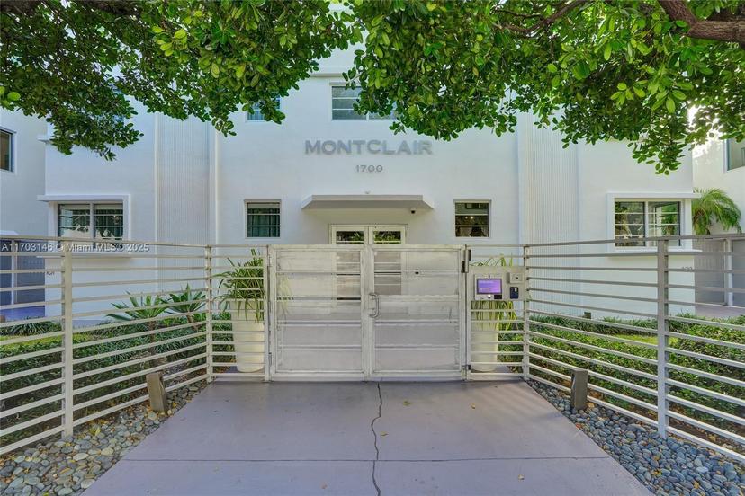 Picture of 1700 Meridian Ave # 304, Miami Beach FL 33139