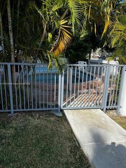 Picture of 1100 Alton Rd # 5D, Miami Beach, FL 33139