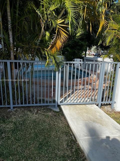 Picture of 1100 Alton Rd # 5D, Miami Beach FL 33139