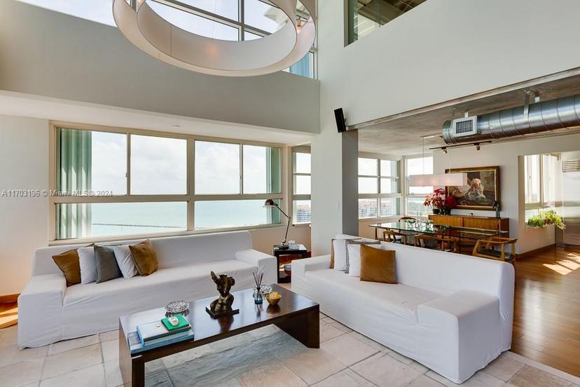 Picture of 400 S Pointe Dr # 2404, Miami Beach FL 33139