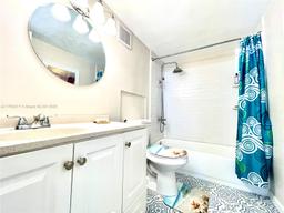 Picture of 1913 S Ocean Dr # 129, Hallandale Beach, FL 33009