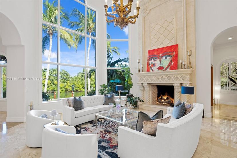 Picture of 833 Harbour Isle Place, North Palm Beach FL 33410