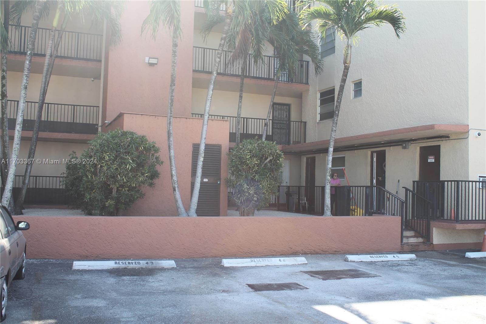 Picture of 677 SW 9Th Ave # 103, Miami, FL 33130