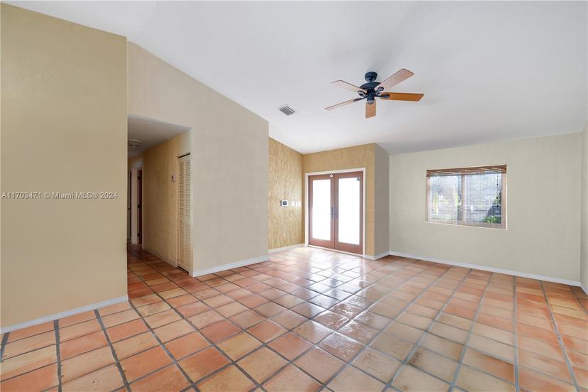 Picture of 19950 Cutler Ct, Cutler Bay FL 33189