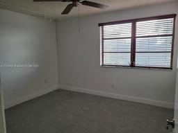 Picture of 20840 San Simeon Way # 402, Miami, FL 33179