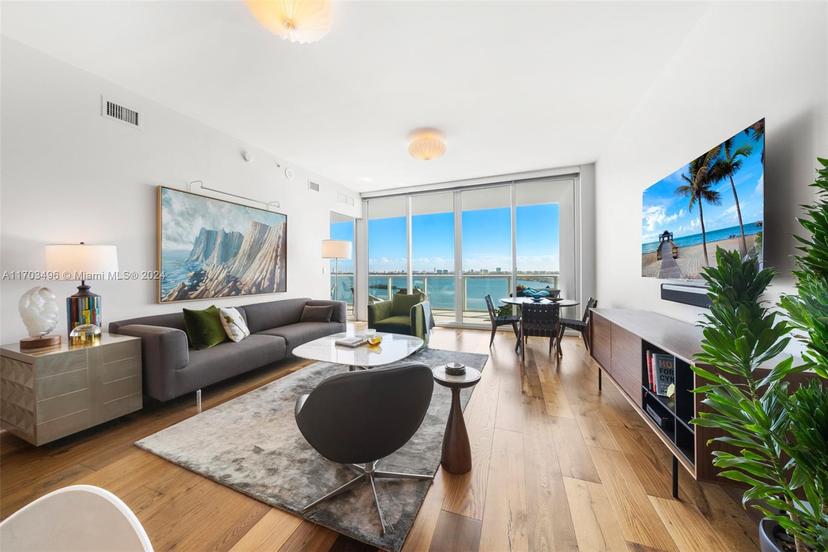 Picture of 2020 N Bayshore Dr # 2207, Miami FL 33137
