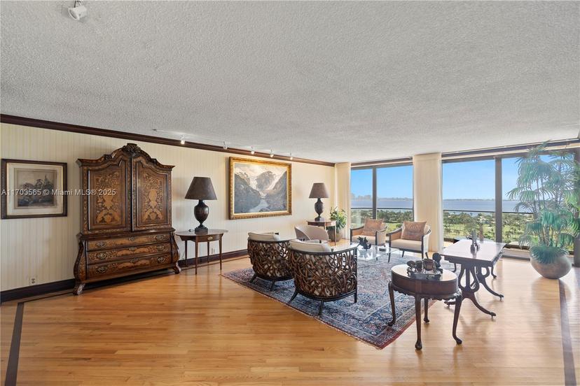 Picture of 5500 Collins Ave # 2302, Miami Beach FL 33140
