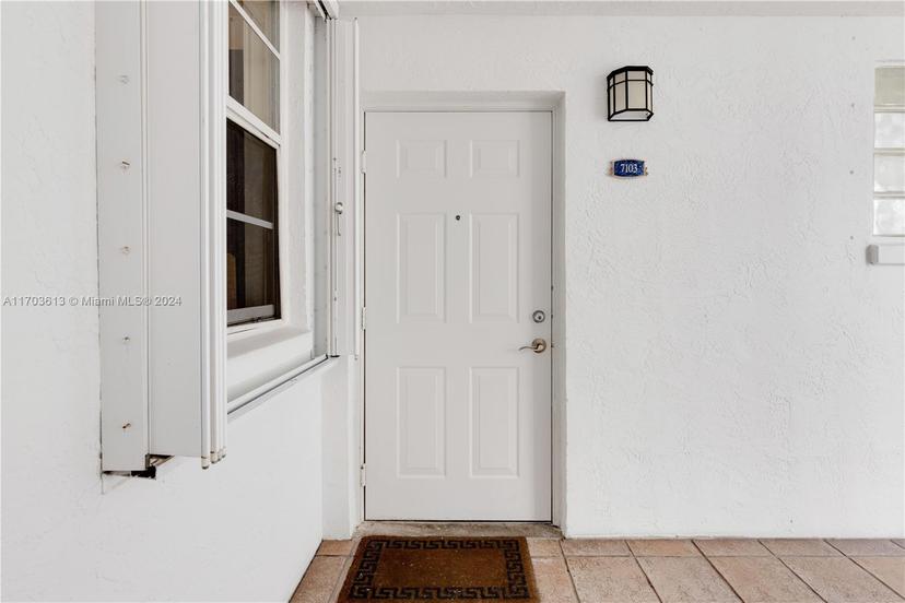 Picture of 3105 NE 184Th St # 7103, Aventura FL 33160