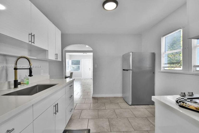 Picture of 585 NW 51St St, Miami FL 33127