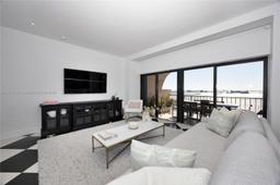 Picture of 1800 NE 114Th St, Miami, FL 33181