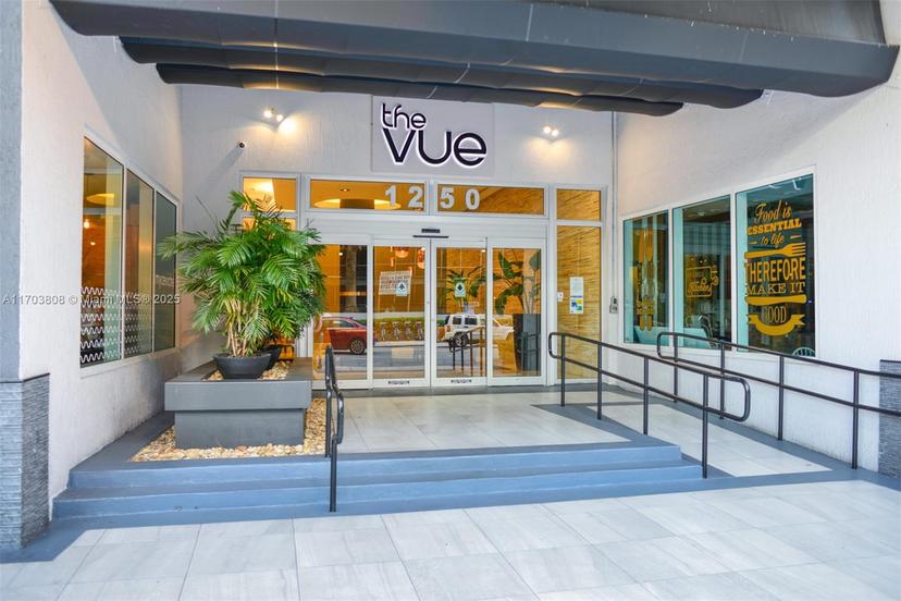 Picture of 1250 S Miami Ave # 2003, Miami FL 33130