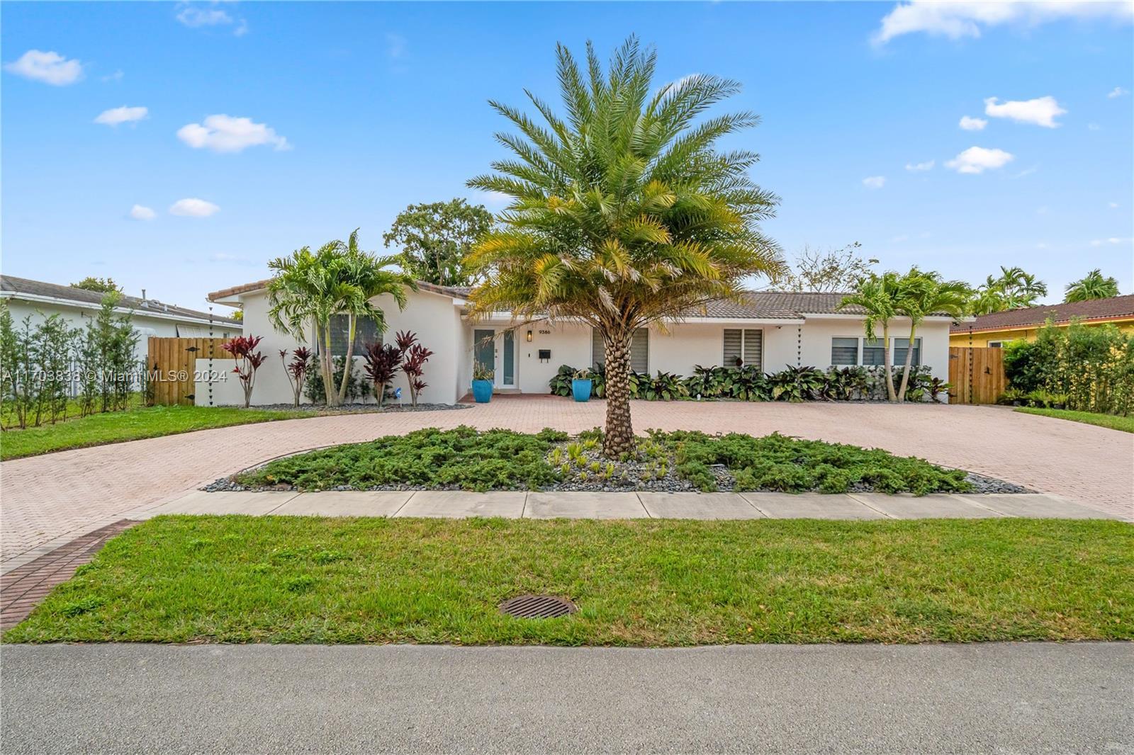 Picture of 9386 SW 77Th St, Miami, FL 33173