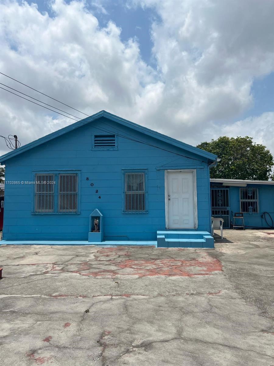 Picture of 8024 NW 36Th Ct, Miami, FL 33147