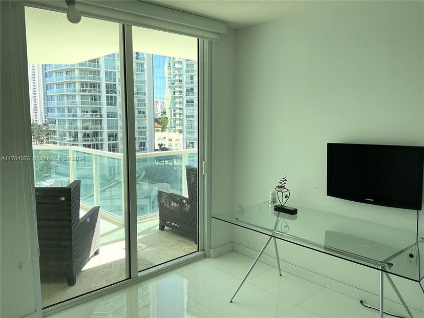 Picture of 200 Sunny Isles Blvd # 806, Sunny Isles Beach FL 33160