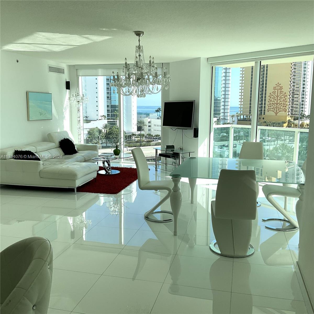 Picture of 200 Sunny Isles Blvd # 806, Sunny Isles Beach, FL 33160