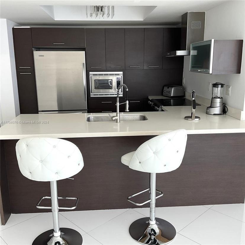 Picture of 200 Sunny Isles Blvd # 806, Sunny Isles Beach FL 33160