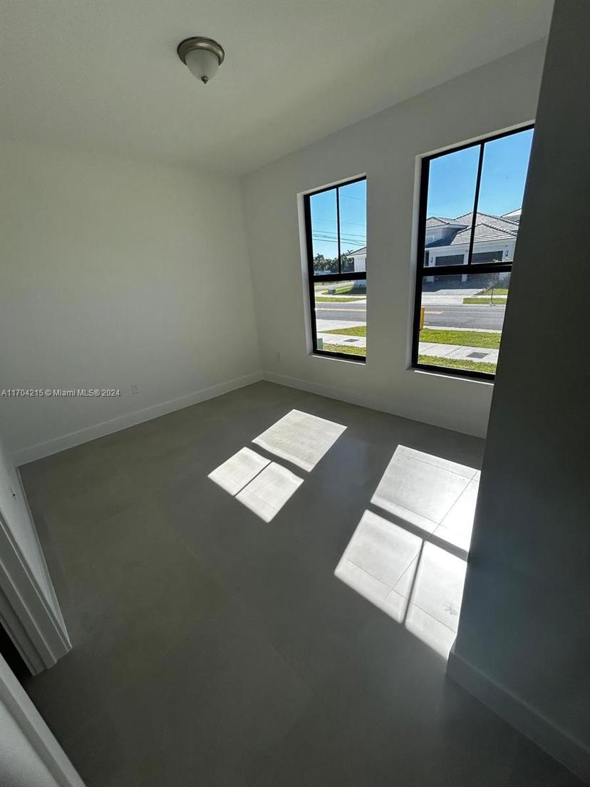 Picture of 14415 SW SW 13Th Ter, Miami FL 33184